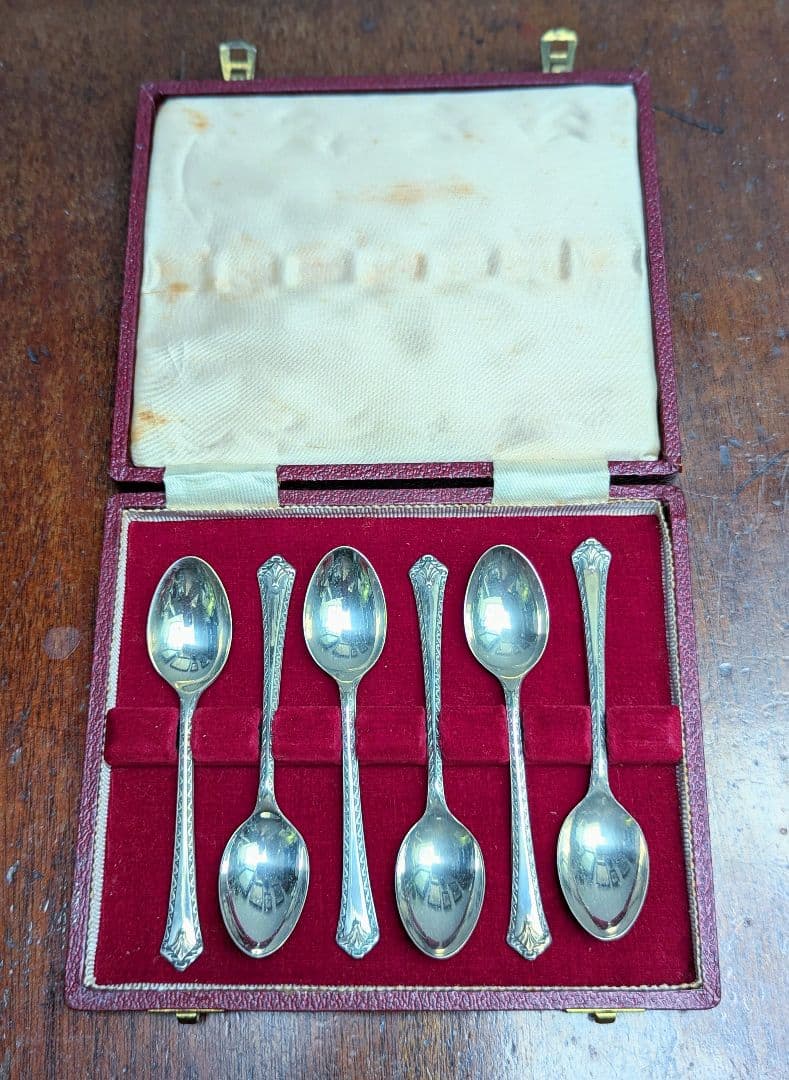 イギリスアンティーク 純銀製ティースプーンセット １９６８年シェフィールド刻印 イギリス シルバーティースプーン | シェフィールド アンティークス