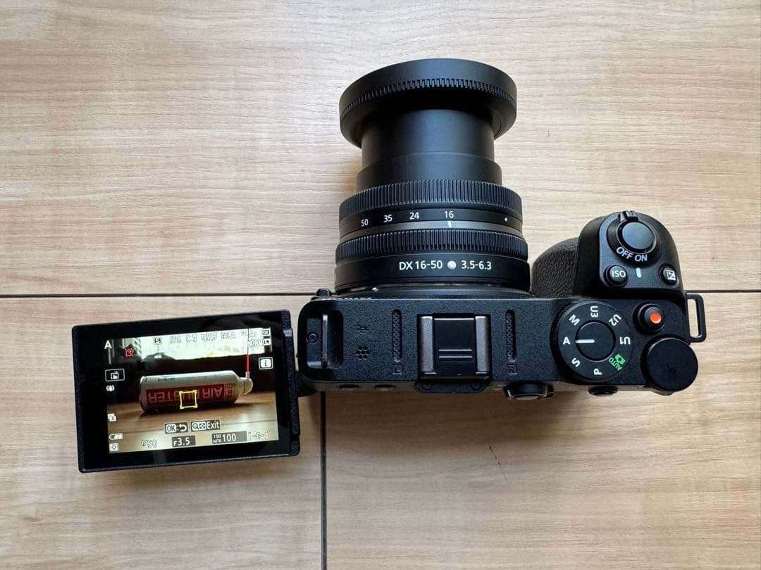 デジタルカメラ Nikon Z30 + Z DX 16-50mm f/3.5-6.3 VR