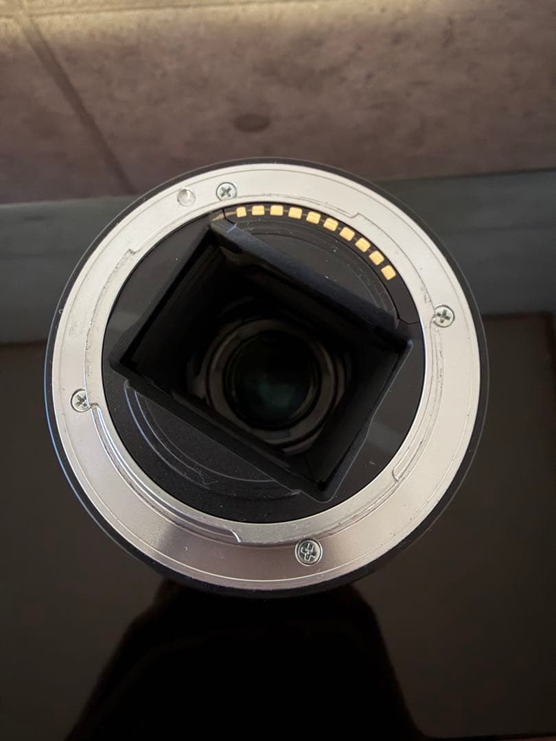 Sony FE 28-70mm F3.5-5.6 OSS ズームレンズ