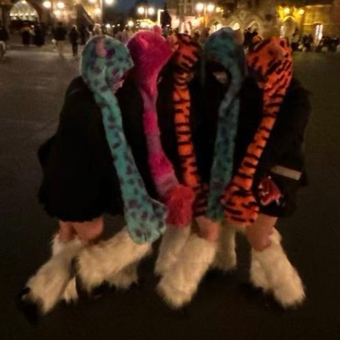 ディズニー マフラー ファンキャップ ティガー - メルカリ