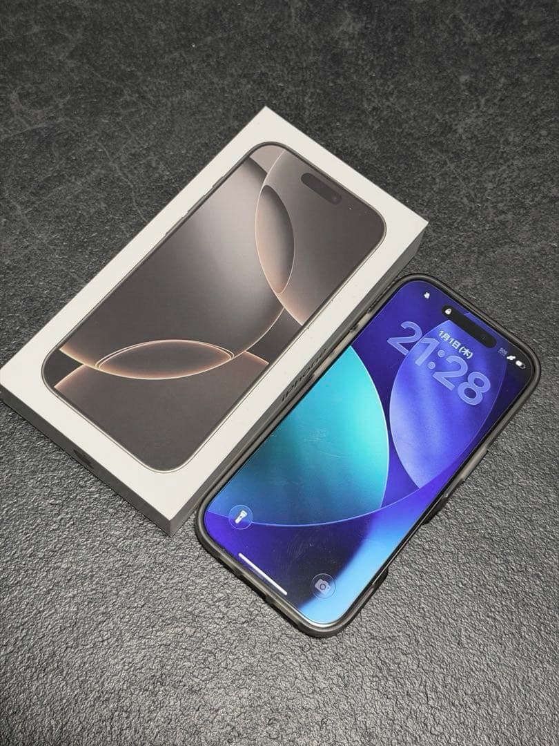 Apple iPhone 16 Pro 128GB デザートチタニウム iPhone 16 Pro 128GB - デザートチタニウム（SIMフリー）[整備済製品