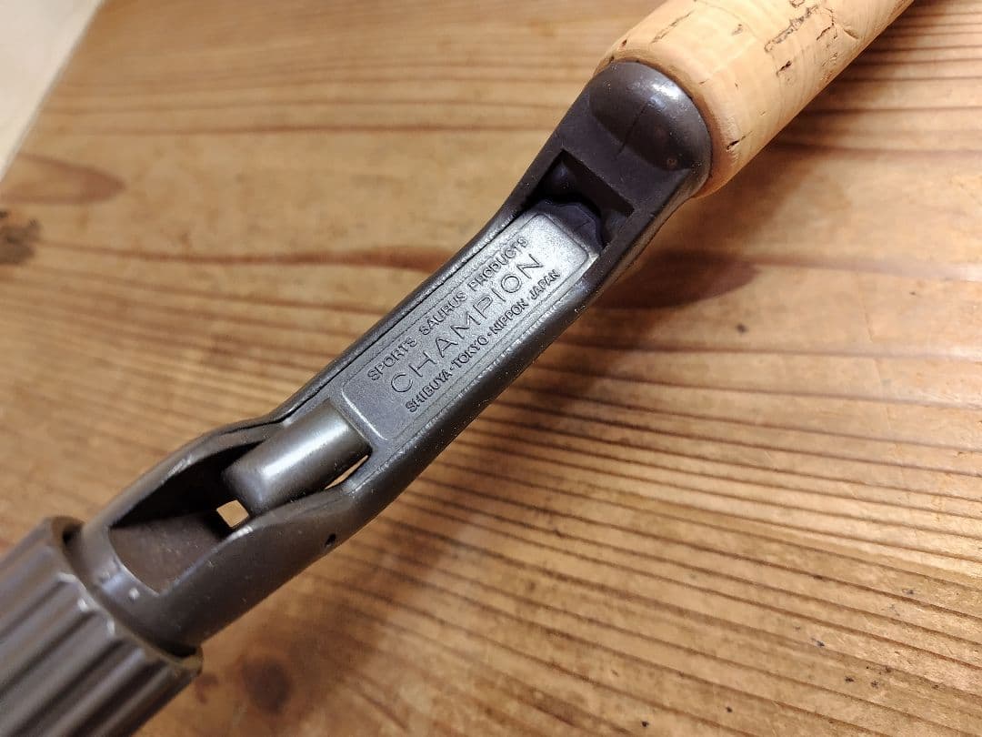 ザウルス チャンピオングリップ セミダブル 中古美品 - メルカリ