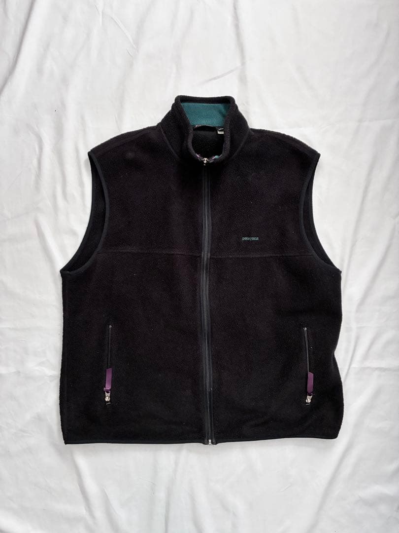 patagonia シンチラベスト　USA製　フリースベスト XXL ブラック patagonia “ old synchilla vest 90's USA . size XXL ¥8.900- (税込