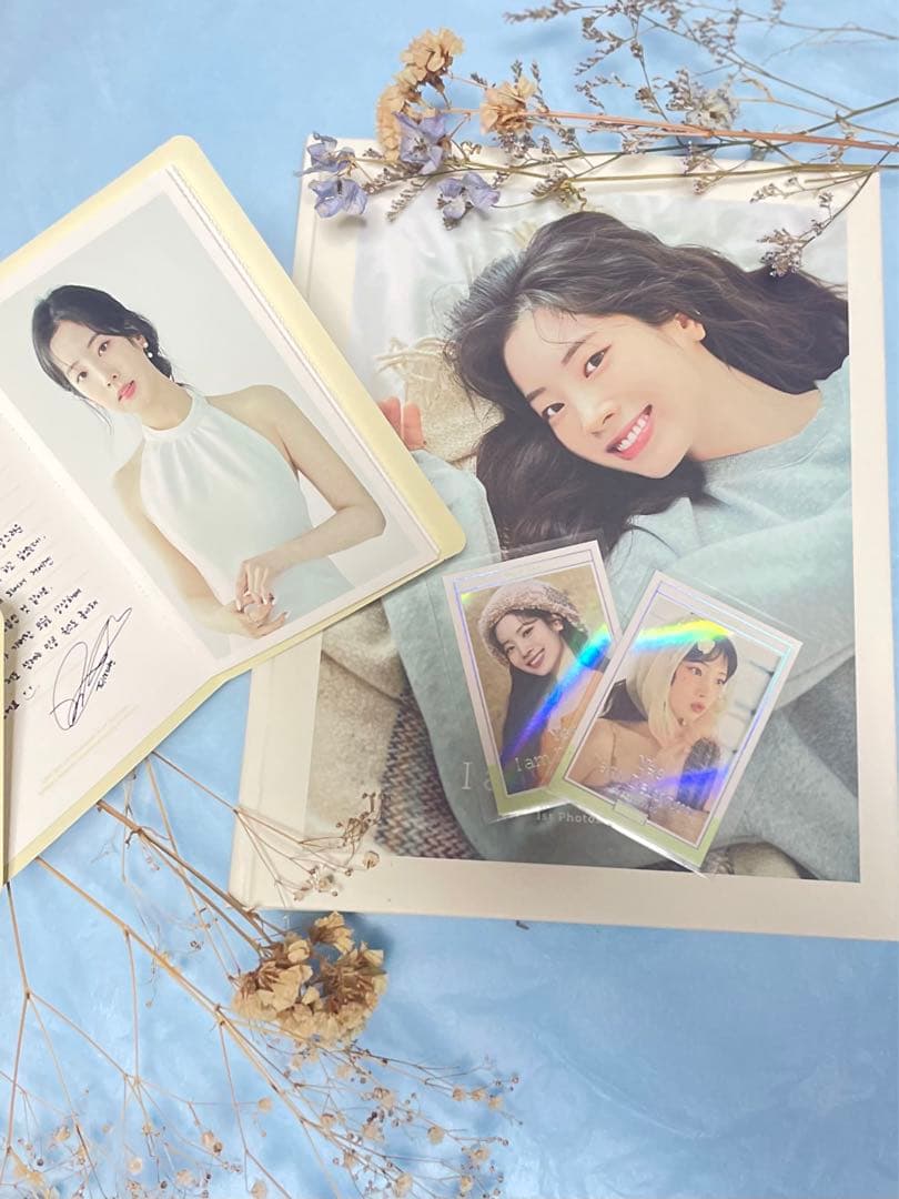 【値下げ交渉可】Yes, I am Dahyun: 1ST PHOTOBOOK