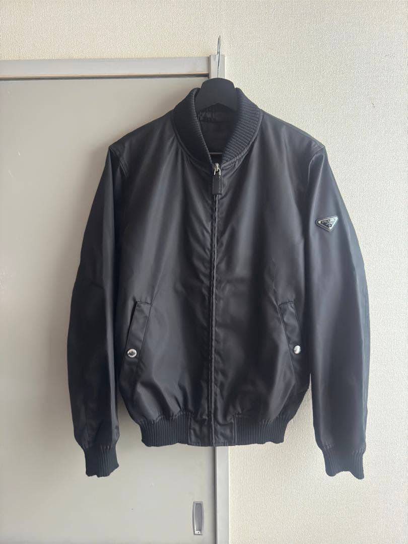 【極美品】PRADA RE-NYLON PUFFER JACKET MA-1 極美品】PRADA RE-NYLON PUFFER JACKET MA-1