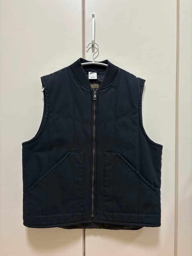 美品Nike ベスト短丈 NIKE（ナイキ） ベスト ジレ TF クラブ パファー ベスト メンズ