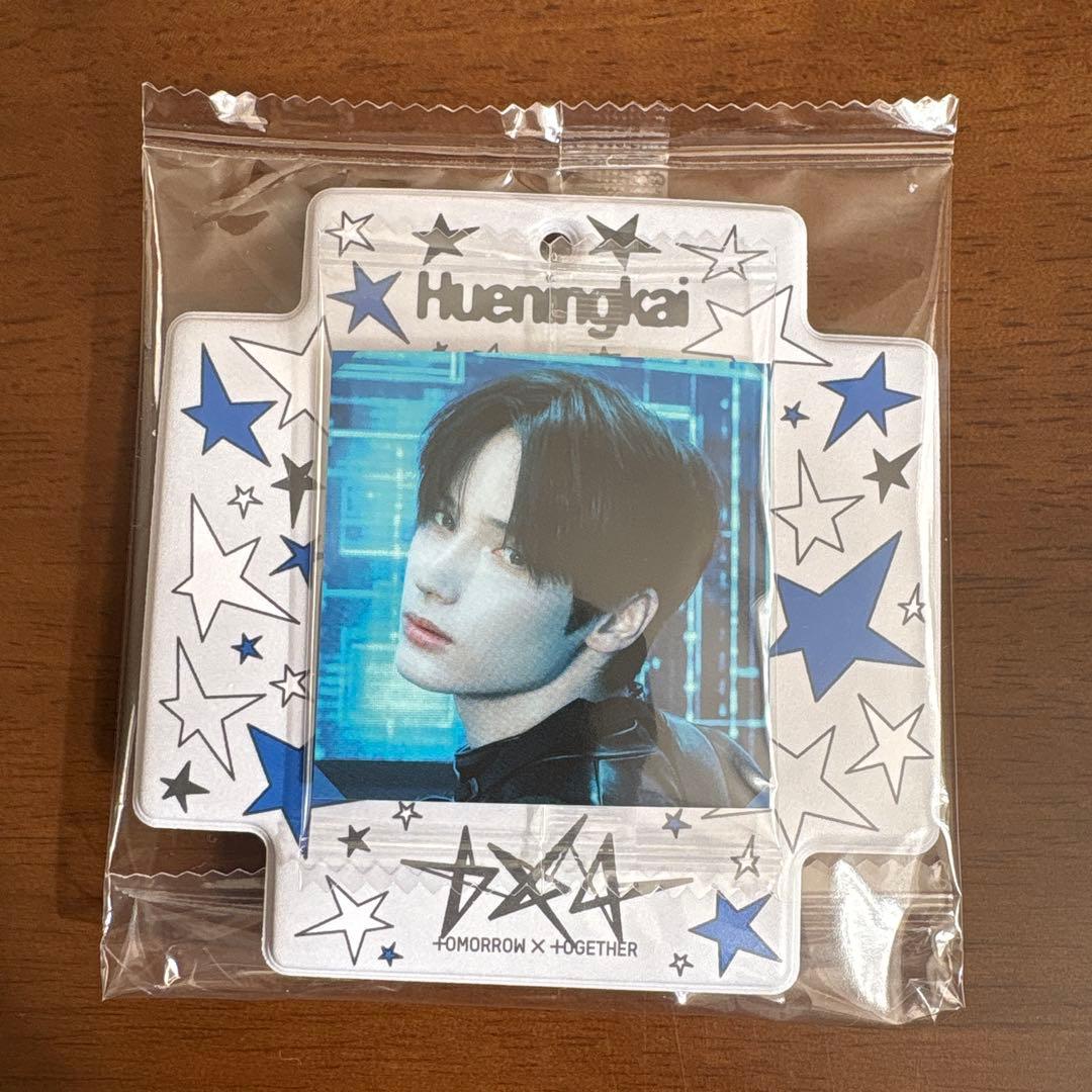 txt ビジュアルスクエアシール ケース ヒュニンカイ キーホルダー