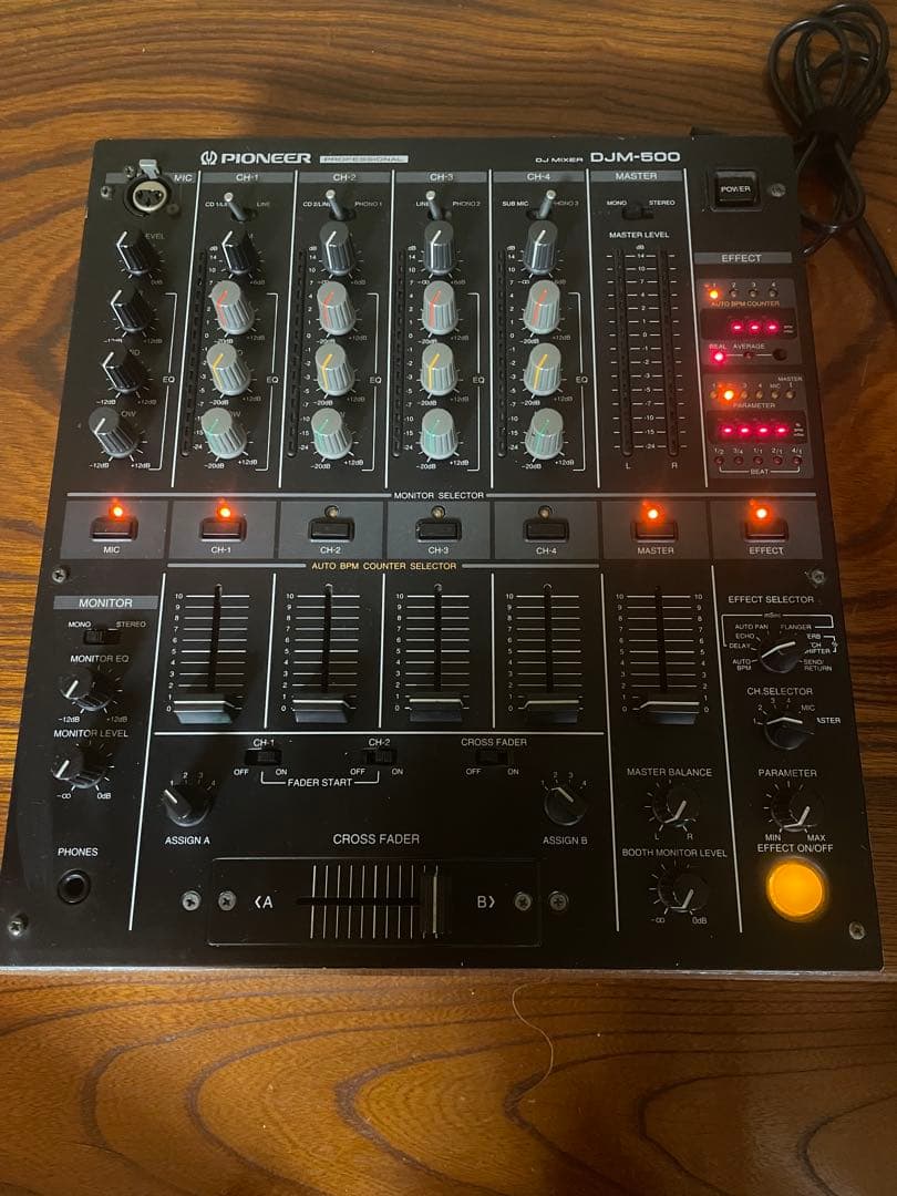Pioneer DJM-500 4チャンネルDJミキサー Pioneer DJM-500 DJ Mixer Model 4-Channel Performance Mixer Used