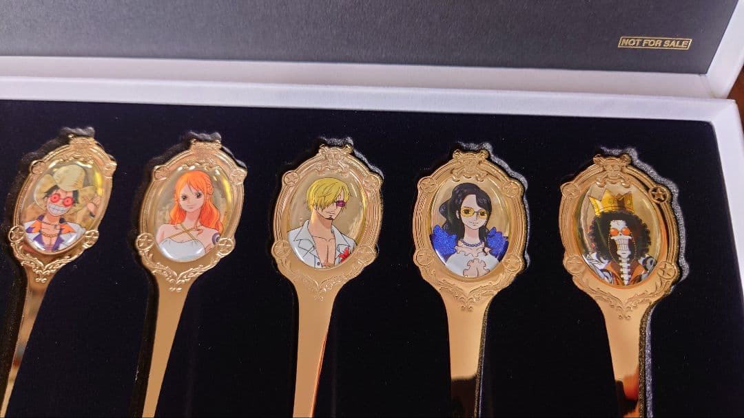 ☆CoCo壱番屋 ✕ ONE PIECE FILM GOLD コラボスプーン☆ - メルカリ