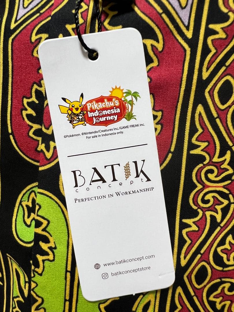 ポケモン ピカチュウ バティックシャツ 大人mサイズ ネイティオ柄