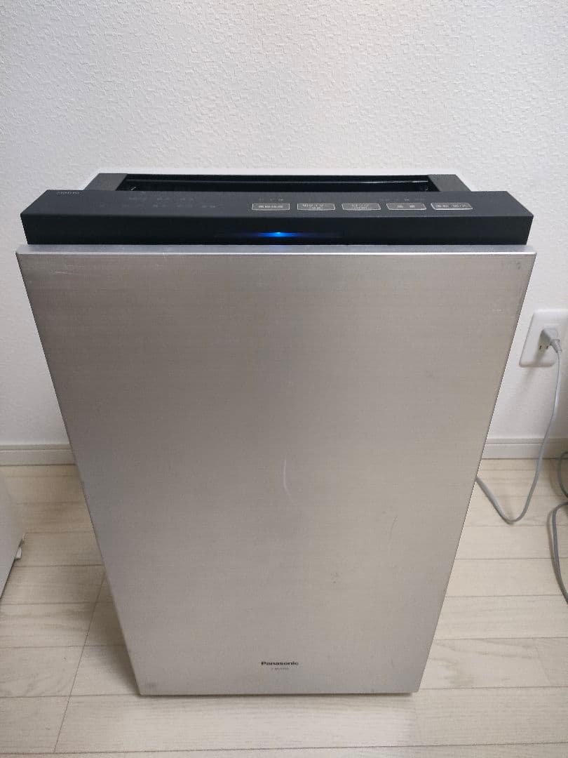 パナソニック　ジアイーノ　次亜塩素酸空間除菌脱臭機　F-MV4100 シルバー パナソニック ジアイーノ F-MV4100-SZ [ステンレスシルバー] 価格比較