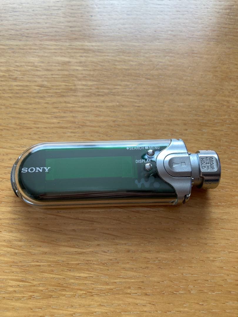 SONY WALKMAN NW-E405 イヤホン(未使用)おまけ付き - メルカリ