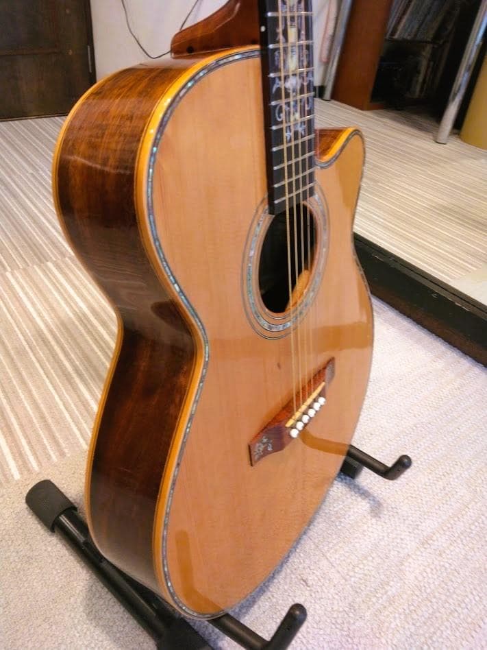 サ*ノ様 サムズ工房インレイカッタウエイギター オール単板 - メルカリ