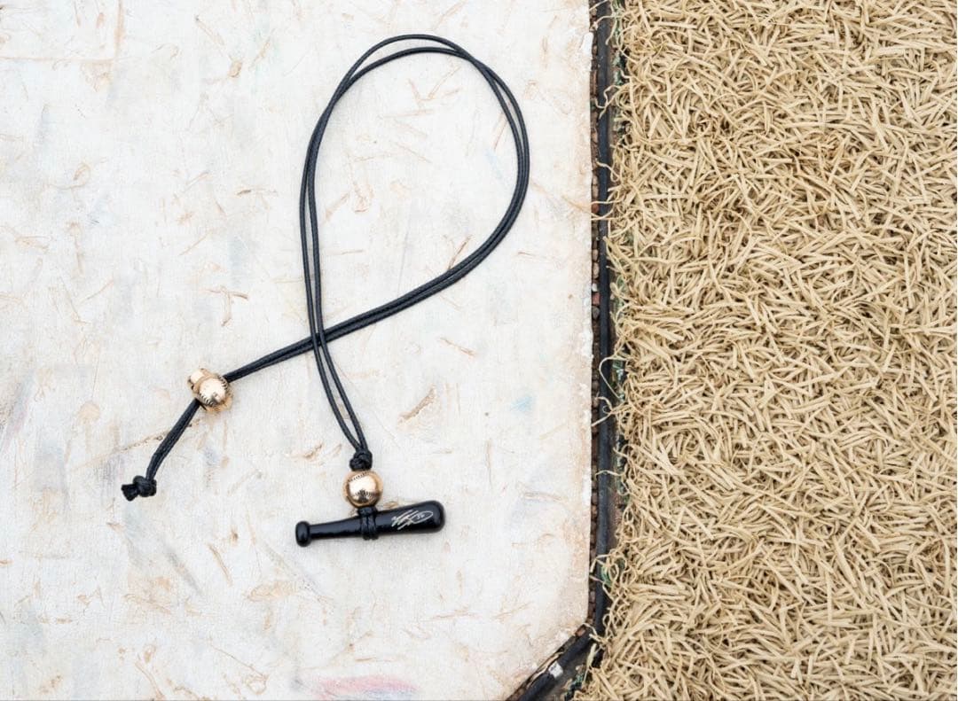 残一つ】ムーキー•ベッツ Allstar pieces ネックレス ブラック - メルカリ