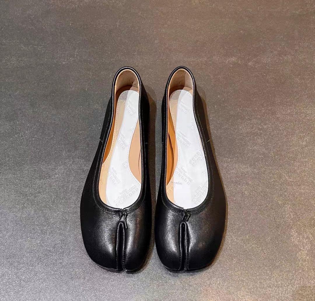 Maison Margiela タビバレエシューズ 38 美品 MAISON MARGIELA＞「タビ」バレエシューズ