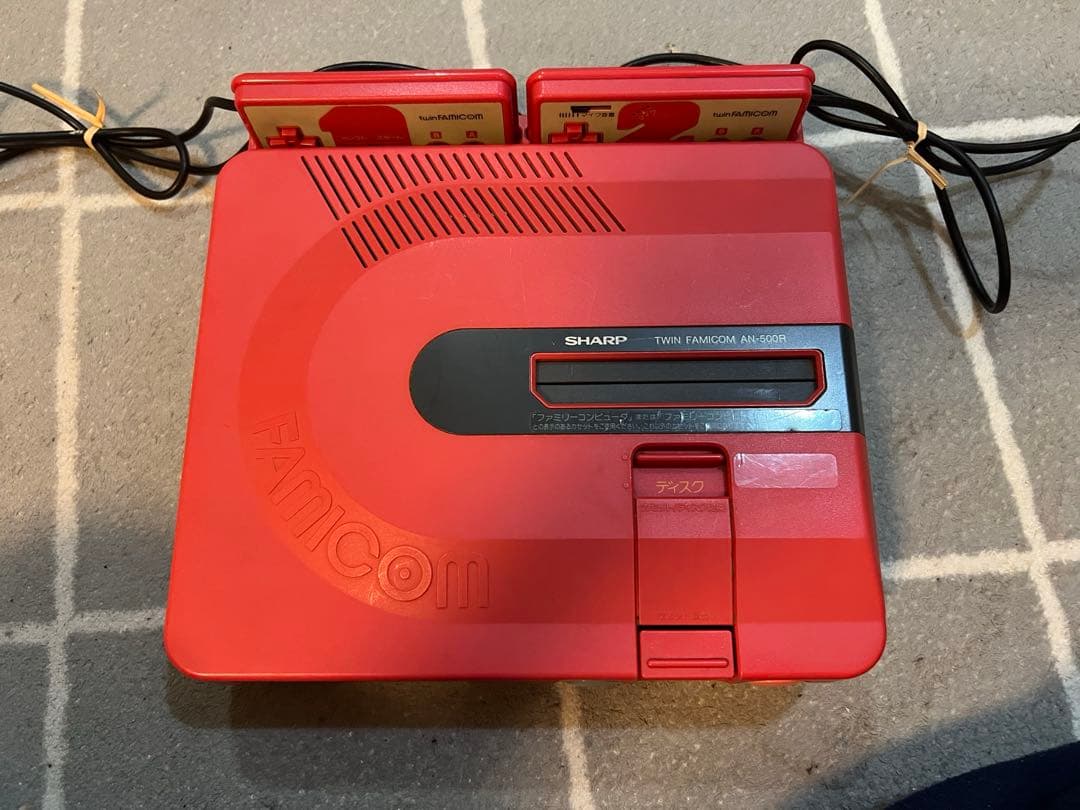 ツインファミコン動作品 ジャンク】前から欲しかった！ツインファミコン後期型と他数点