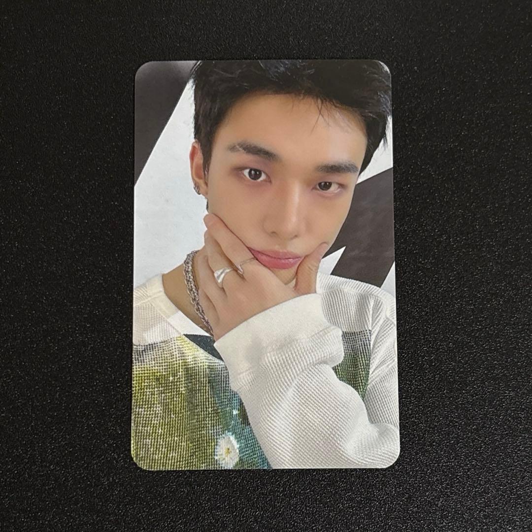 Stray Kids ヒョンジンcelebrATE リアルタッチ 特典 トレカ - メルカリ