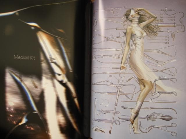 空山基 Hajime Sorayama 直筆サイン本 - メルカリ