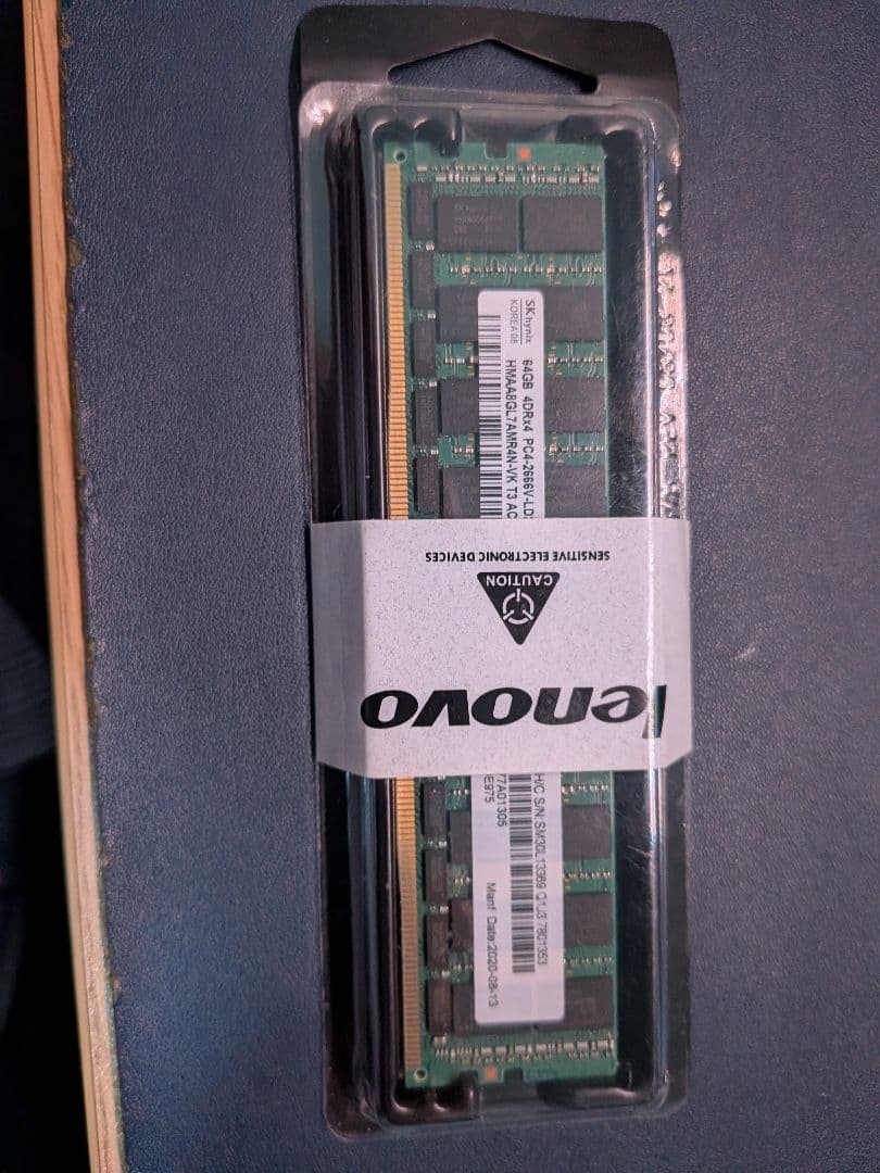 【新品未開封】Lenovo純正 64GB DDR4-2666 LRDIMM Lenovo 01DE975 64GB DDR4 2666MHz PC4-21300 ECC Memory Samsung OEM
