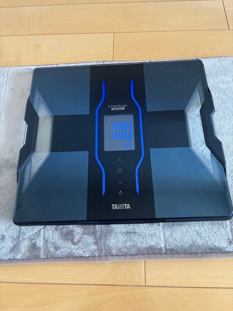 TANITA インナースキャンデュアル RD-907 Amazon | タニタ 体組成計 スマホ 50g 日本製 ホワイト RD-907 WH 医療