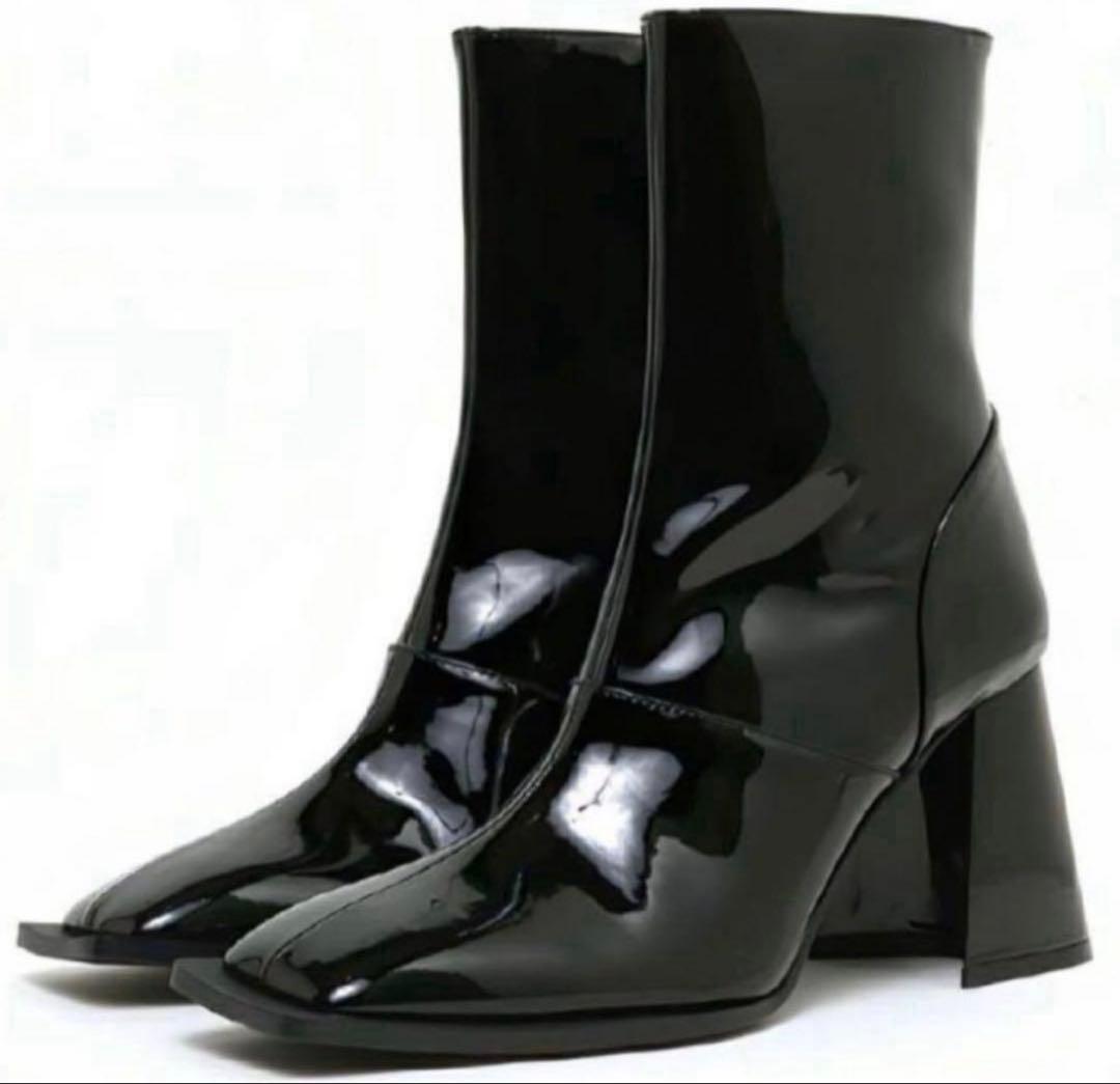 melt the lady enamel square short boots - メルカリ