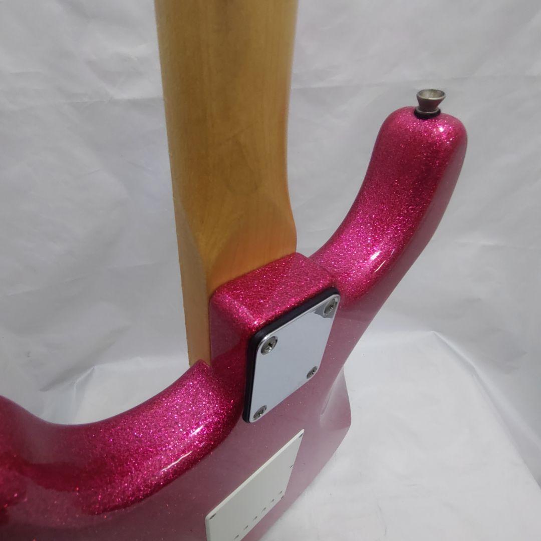 レアカラー！Bacchus ピンクラメ ストラト 大村孝佳