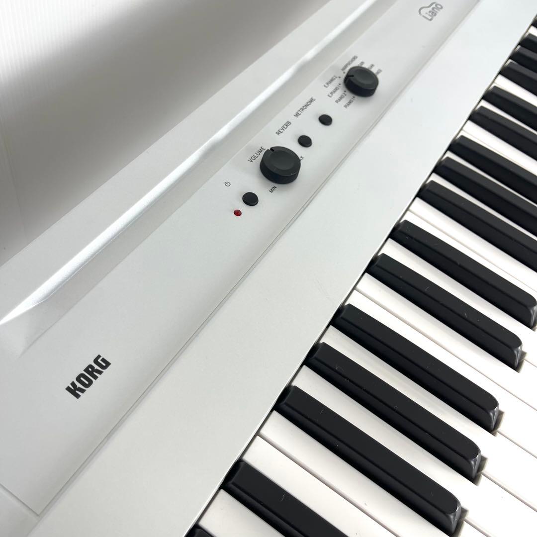 美品】電子ピアノKORG Liano L1 88鍵 白 - メルカリ
