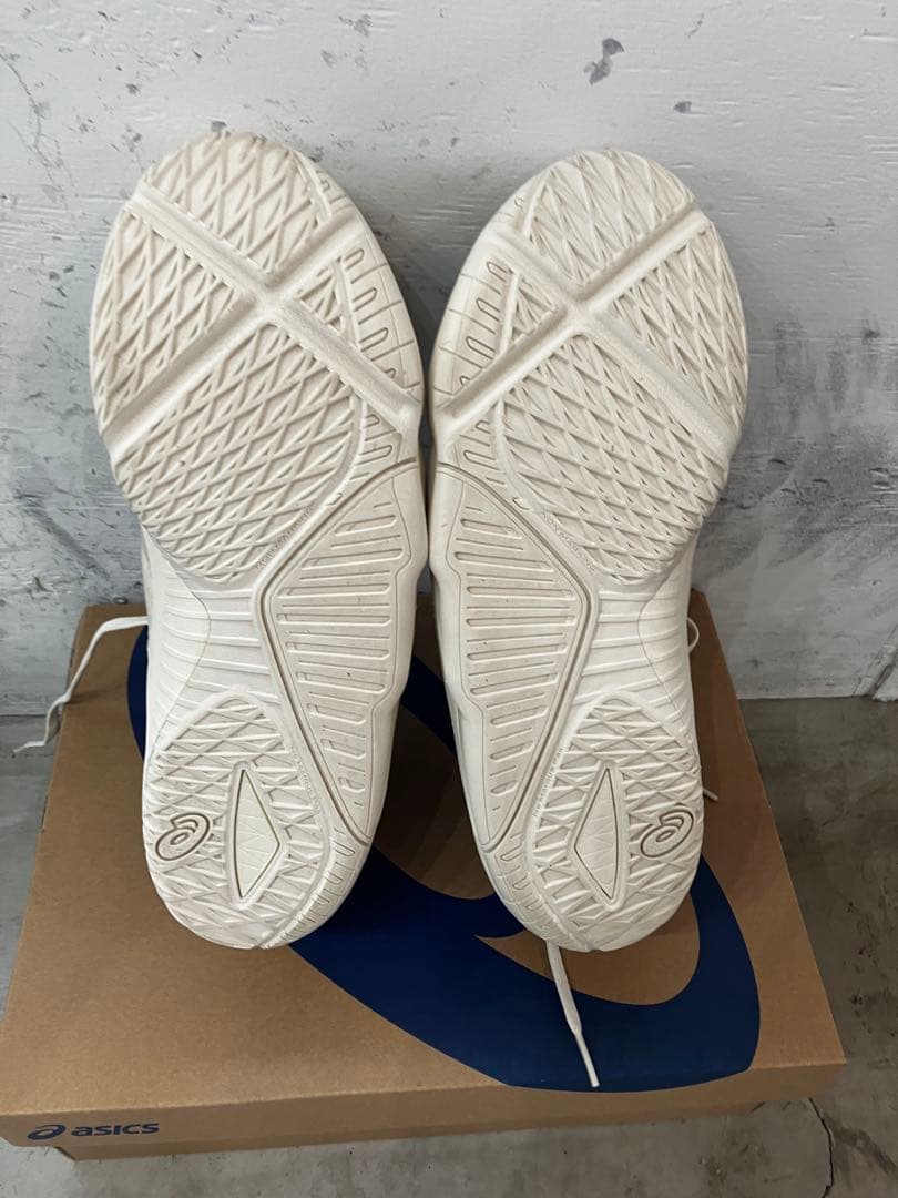 ASICS アンプレアルスlow2 26.0cm アイボリー