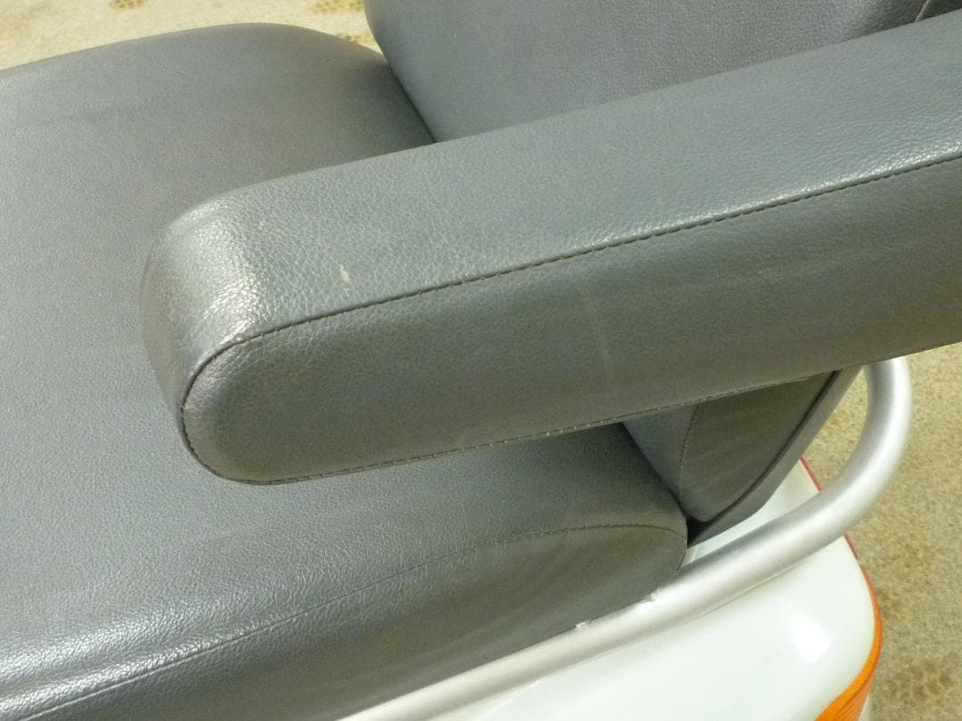 ほぼ全国送込♪ セニアカー電動四輪車いす2015年製 ET4D7 シニアカー