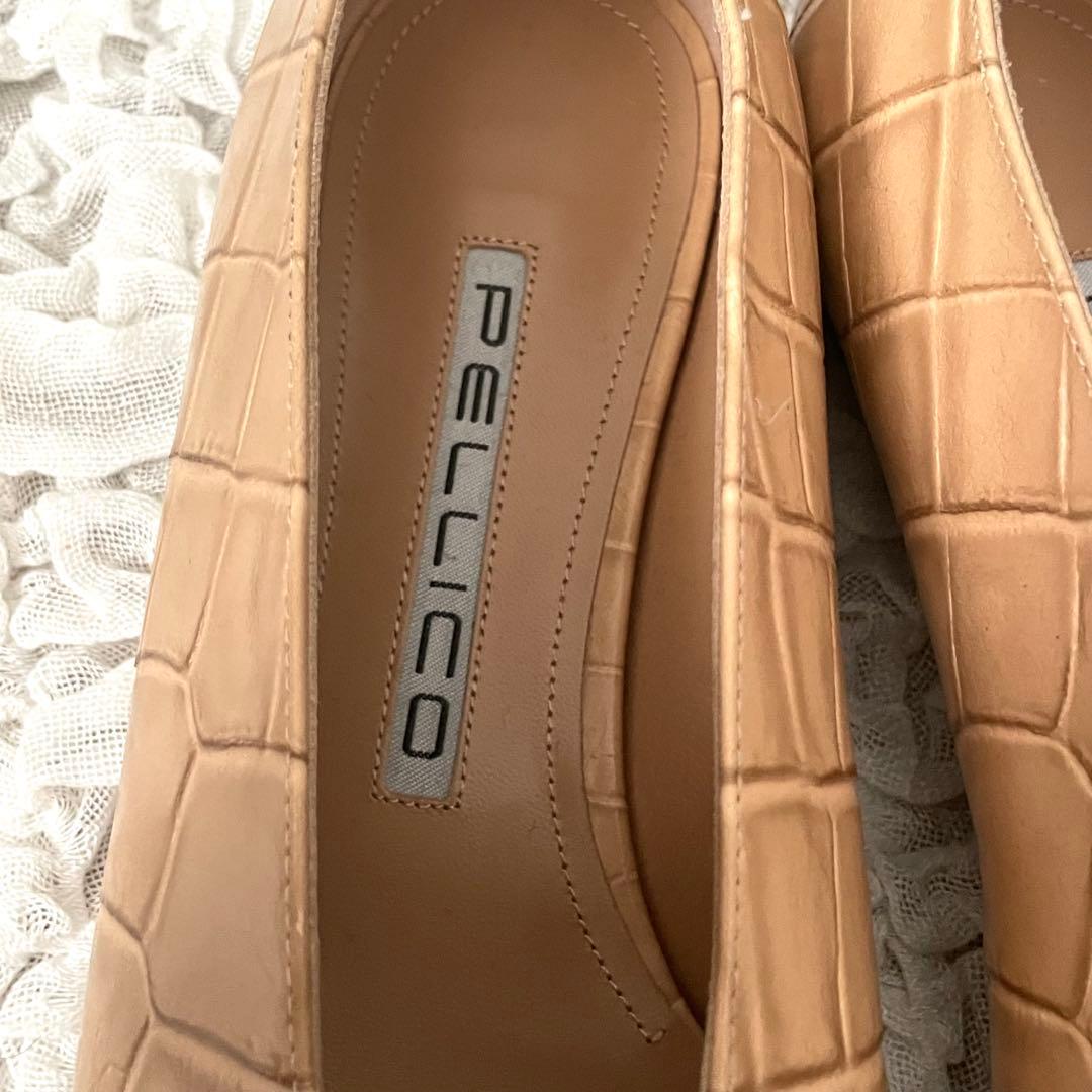 極美品 ペリーコ ポインテットトゥネビ パンプス クロコ型押し レザー