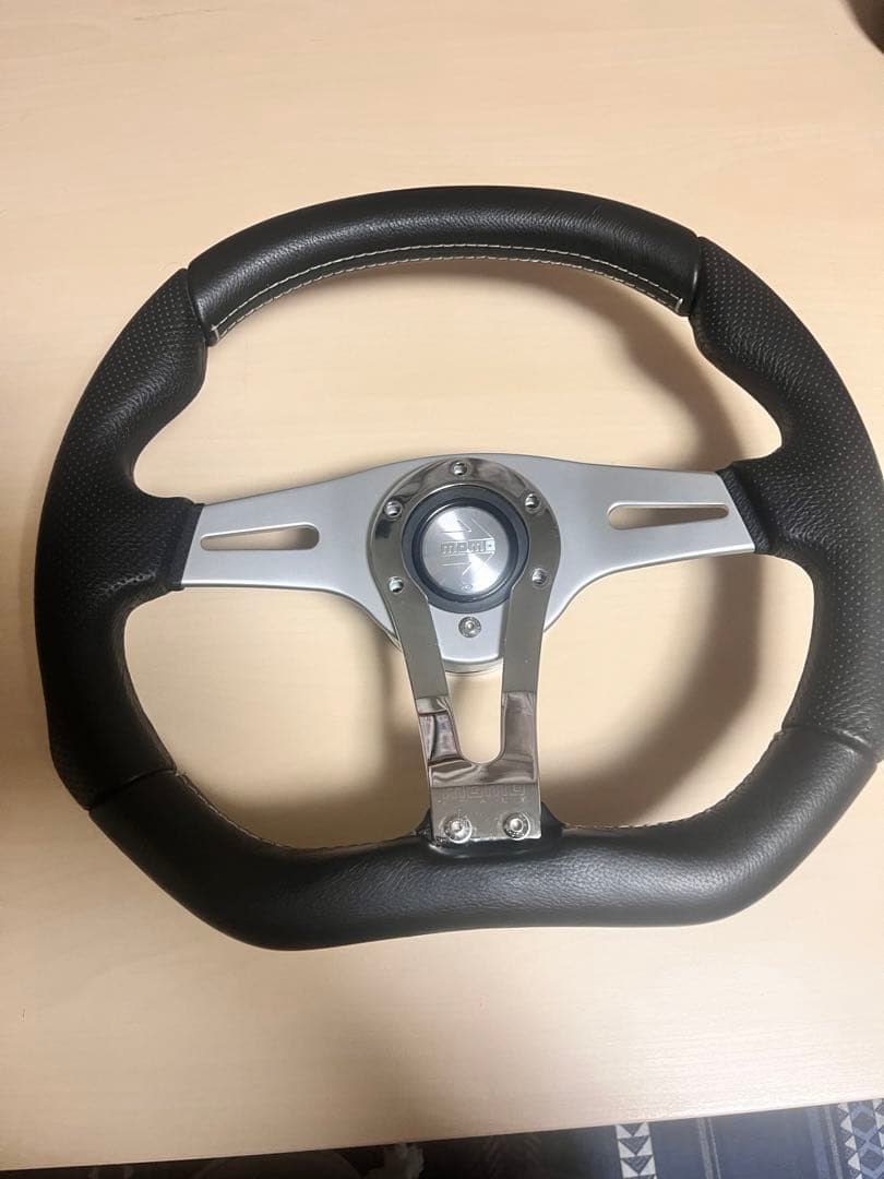 MOMO(モモ) ステアリング ハンドル トレックR 35パイ BK T-5 - メルカリ