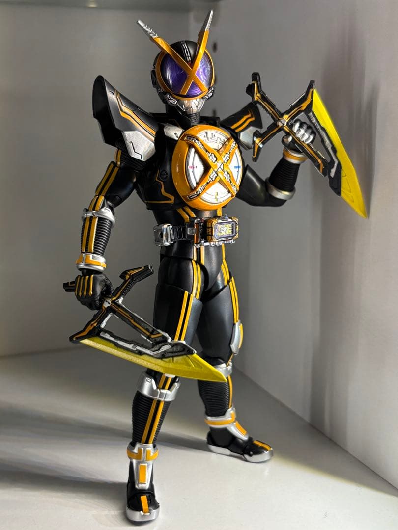真骨彫 S.H.Figuarts 仮面ライダーネクストカイザ