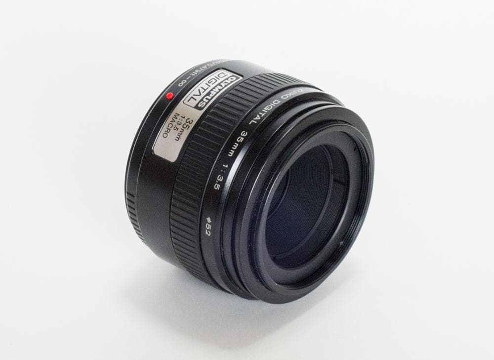 箱あり美品 ZUIKO DIGITAL 35mm f3.5 Macro Amazon.co.jp: OLYMPUS マクロレンズ ZUIKO DIGITAL 35mm F3.5 Macro