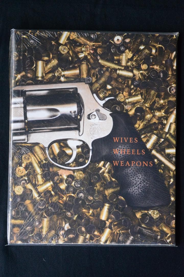 アート・デザイン・音楽 Wives, Wheels, Weapons Terry Richardson WIVES - WHEELS - WEAPONS