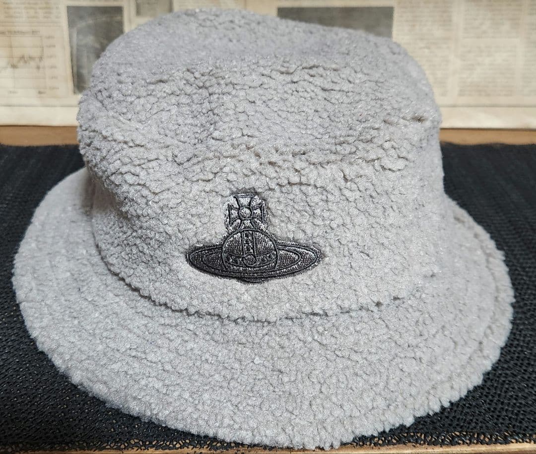✨新品✨Vivienne Westwood MAN バケットハット グレー - メルカリ