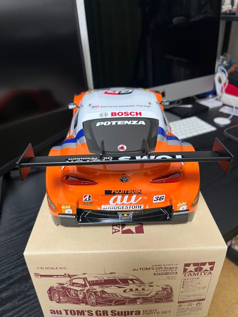 タミヤ 1/10 RC au TOM'S GR Supra スペアボディ - メルカリ