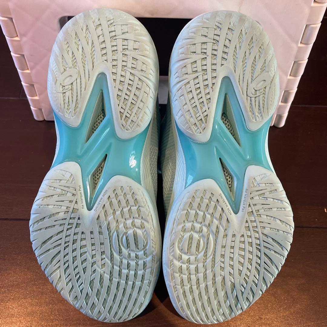 完売品★美品★ASICS GLIDE NOVA FF 3 24.0cm