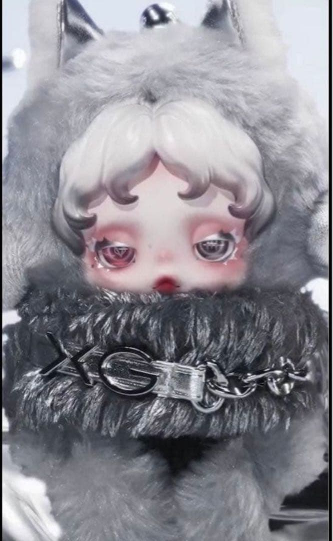 ポップマート スカルパンダ × XG ぬいぐるみペンダント - メルカリ