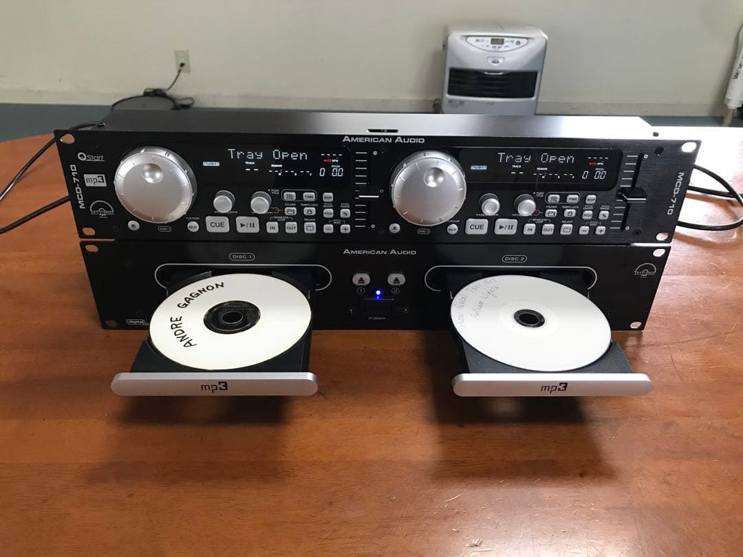 値下げ American Audio MCD-710 MP3対応 DJ機材 - メルカリ