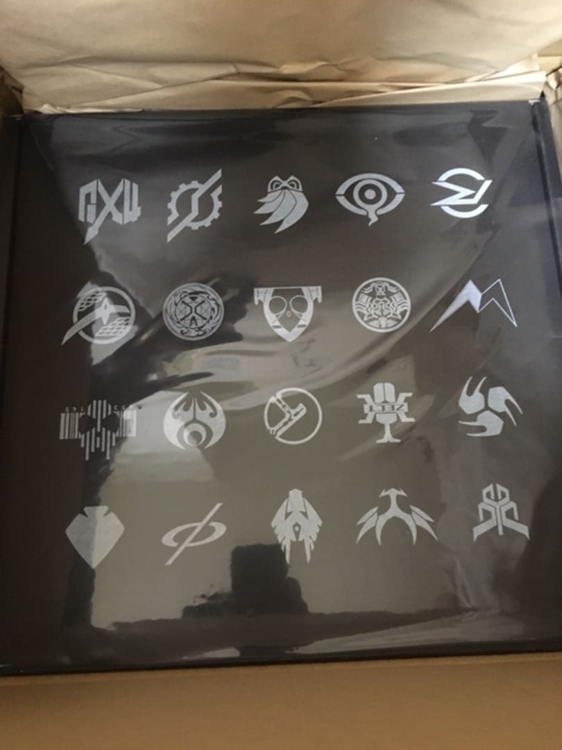 新品未開封 平成仮面ライダー20作品記念ベスト(CD4枚組+ピンバッジ