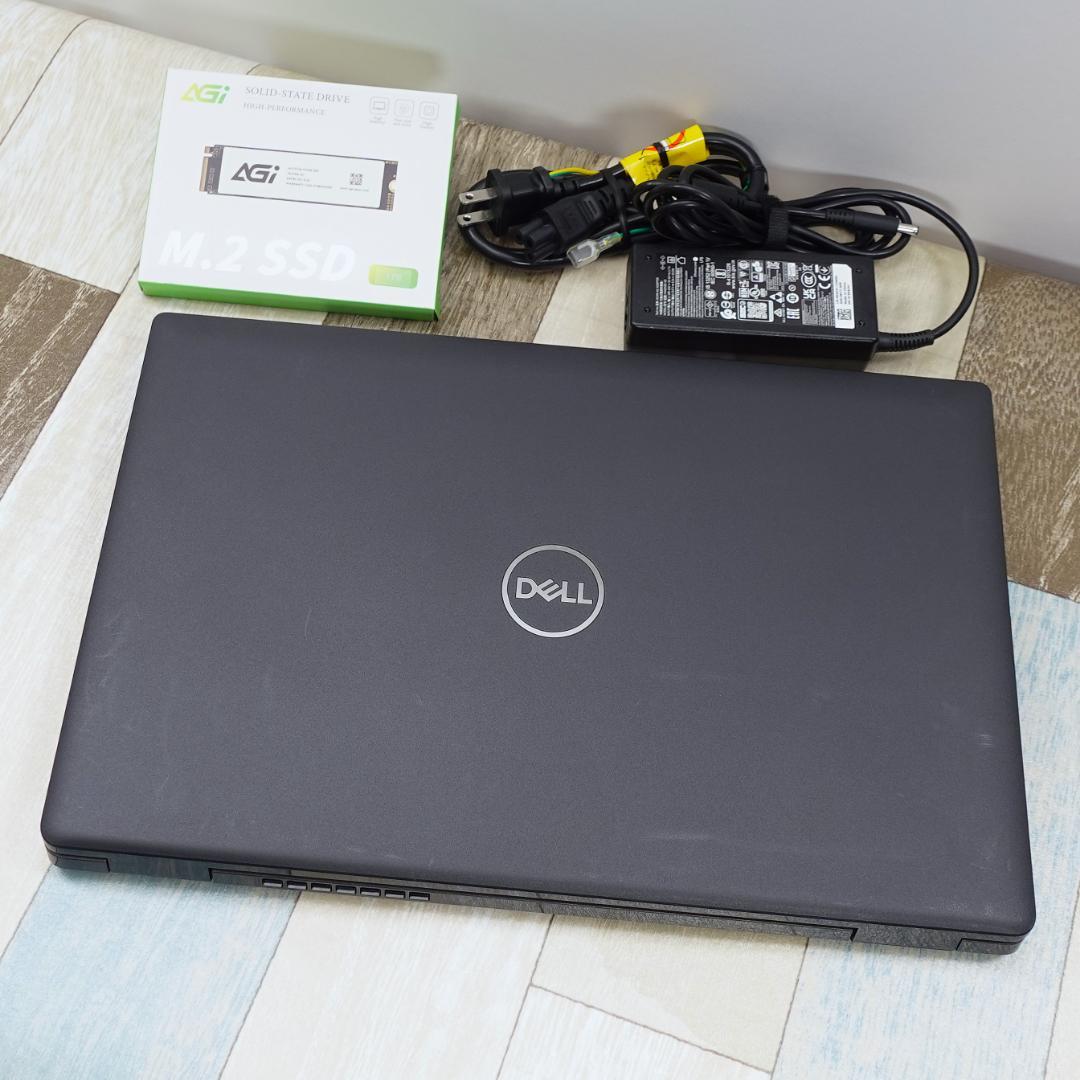 バリ速の2022年製✨11世代コアi5に超高速新品SSD1TB＆