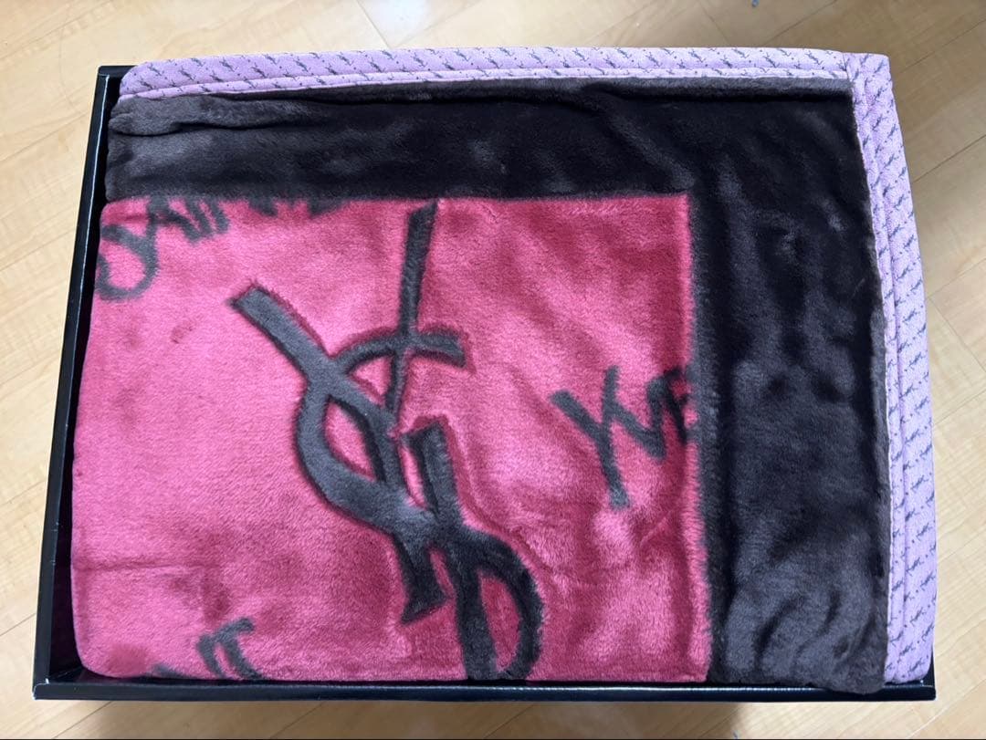 イブサンローラン 毛布 イヴサンローラン/ニューマイヤー毛布/YSLロゴ/西川産業/ヴィンテージ