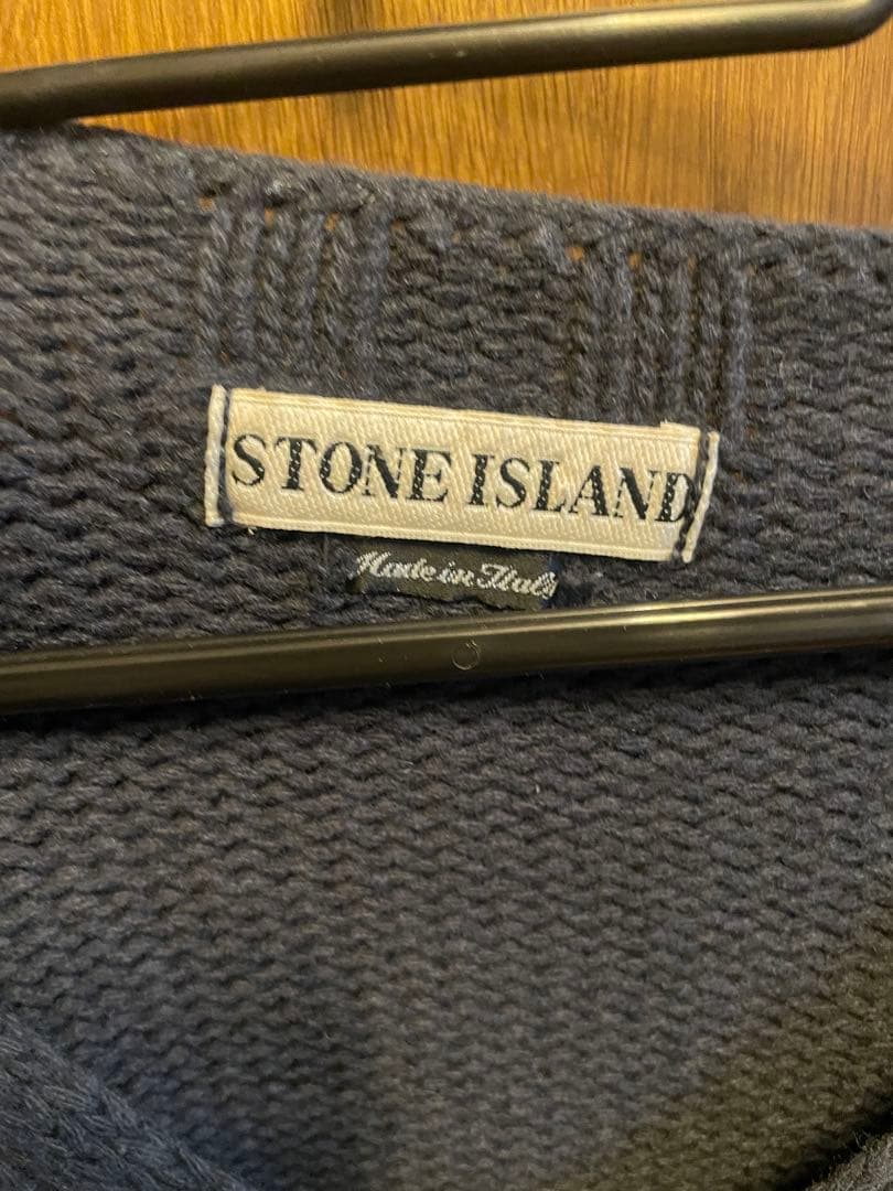 タ*シ様 98aw STONE ISLAND ストーンアイランド グレー Vネッ - メルカリ
