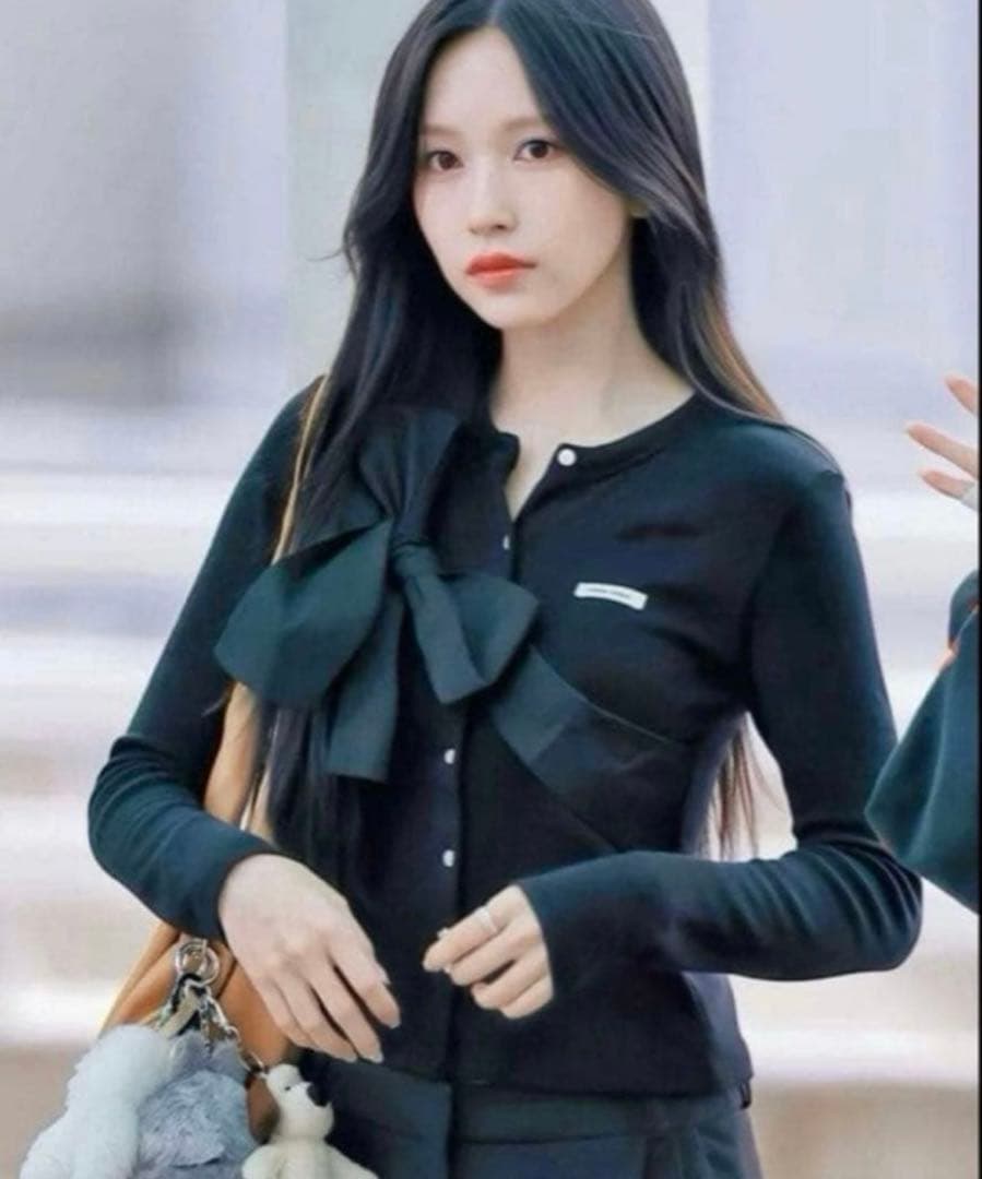 2/6まで値下げ 新品 crank リボンニットカーディガン 黒 - メルカリ