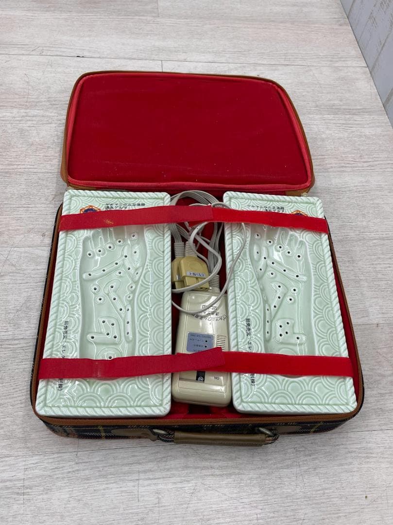 ゲルマニウム足温器 GP-2001 陶器製 遠赤ゲルマ 動作確認済 ケース入