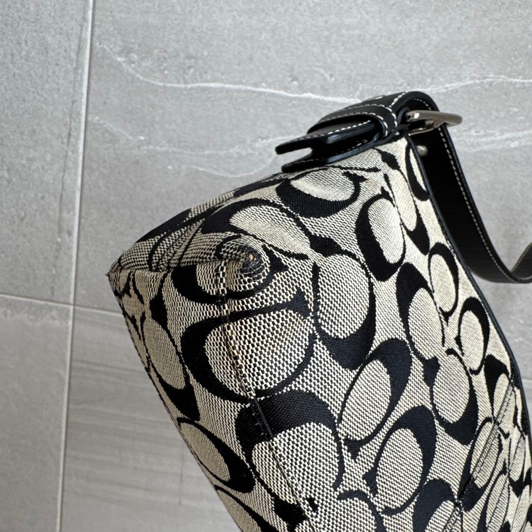 COACH アクセサリーポーチ シグネチャー ワンショルダーバッグ 肩掛け