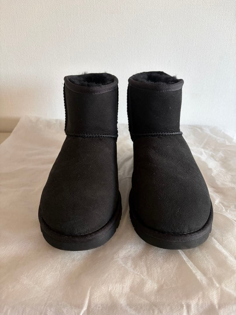 UGG ブラック ムートン　ショートブーツ　25.0cm 【超美品】