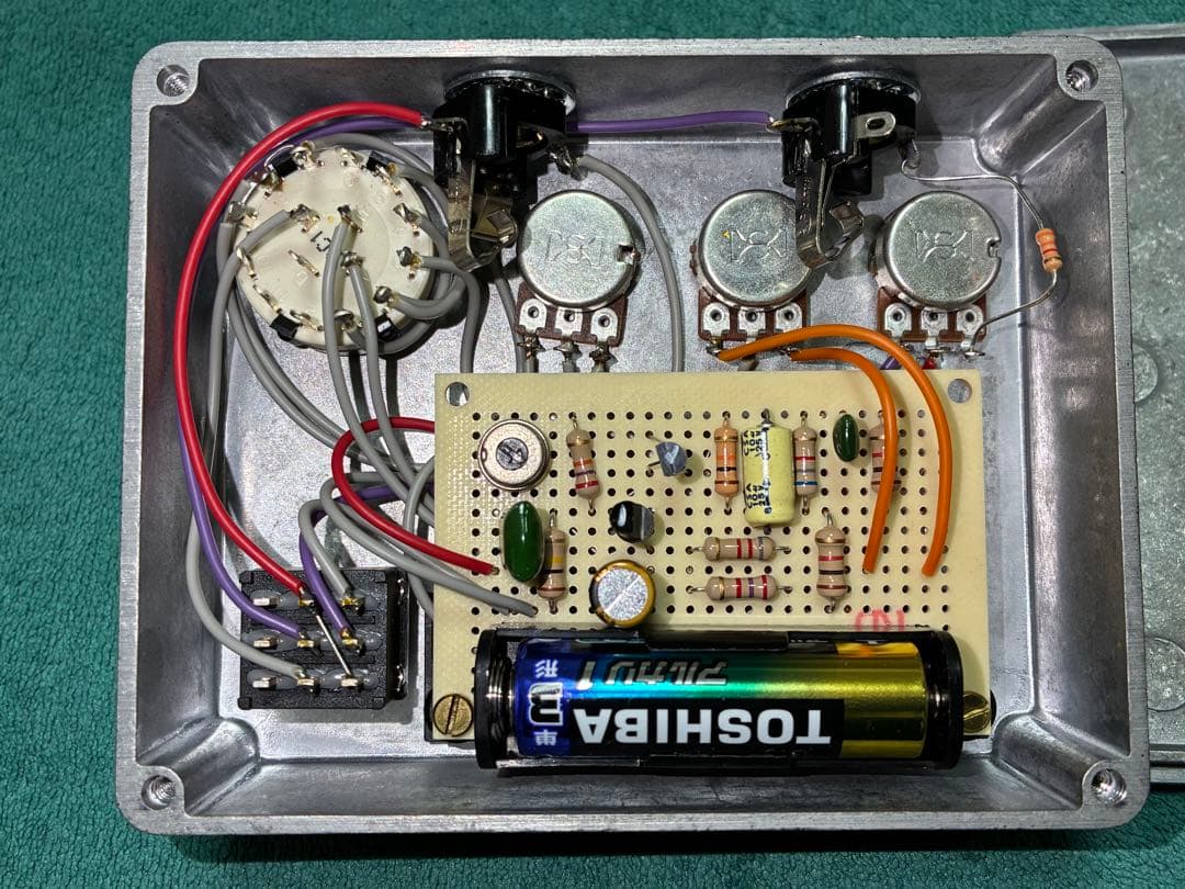 wah2 【1.5V FUZZ】ヒースキットTA28クローン【レア】お正月特価！