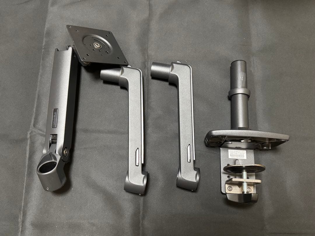 【美品・延長アーム付き】ERGOTRON エルゴトロン LX モニターアーム エルゴトロン（ergotron） LX 延長用アーム アルミニウム 45-289-026