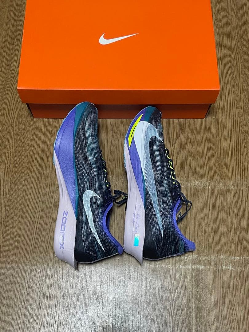 新品未使用 ナイキ ストリークフライ2 25.5cm